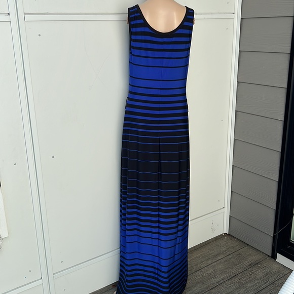 Women's Scoop Neck Racerback Tank Maxi Dress with Size medium - Picture 3 of 3